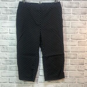 Rafaela Curvy Diamond Pattern Petite Capris 8P